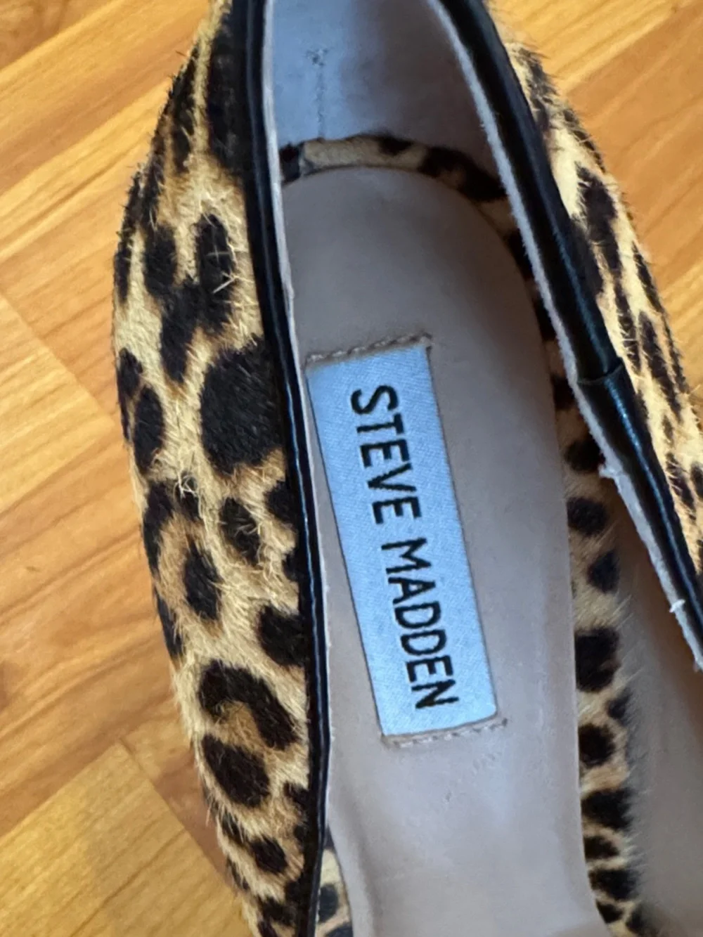 Steve Madden Daisie leopard print haircalf pumps 9 NEW - Picture 8 of 11